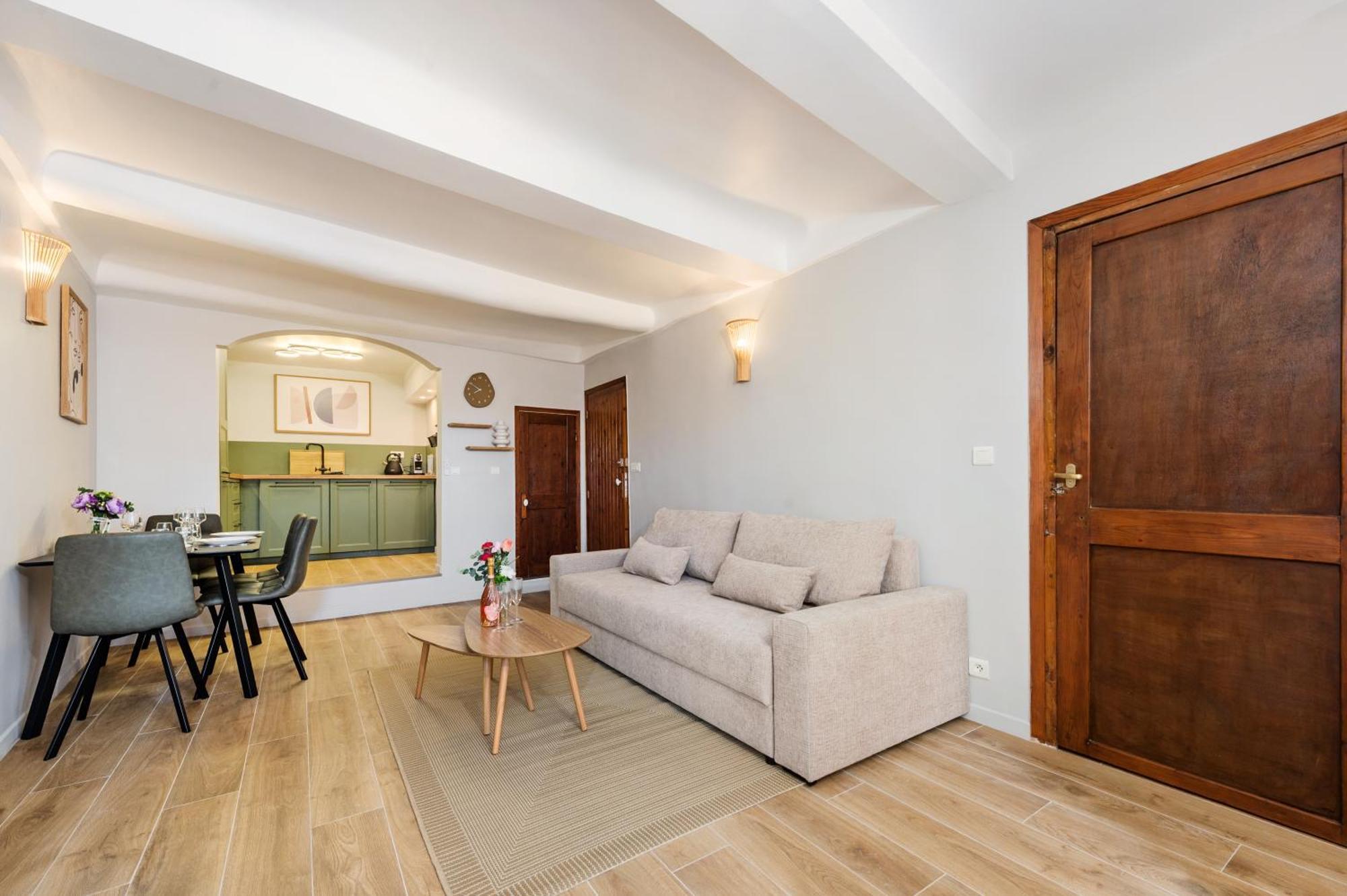 Appartement Vieux Chateau Ii - Agreable 2 Pieces - Vue - Vieille